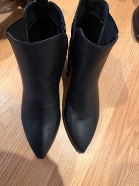 Boohoo Black Pointed Ankle Booties